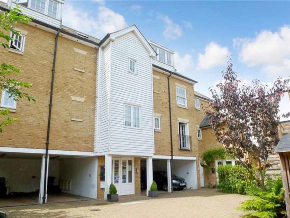 3 Bedroom Terraced